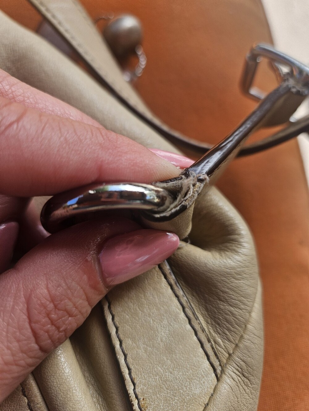 Coach RARE vintage Beige Leather Drawstring Backpack & New York & Co Necklace - Picture 9 of 12